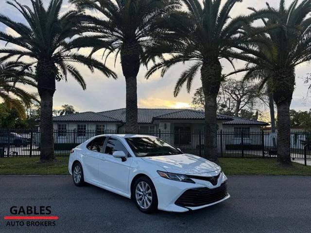 2018 Toyota Camry LE for sale in Miami, FL