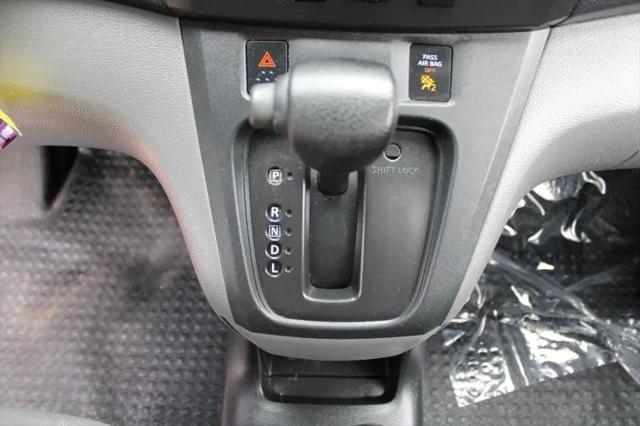 2019 Nissan NV200 S