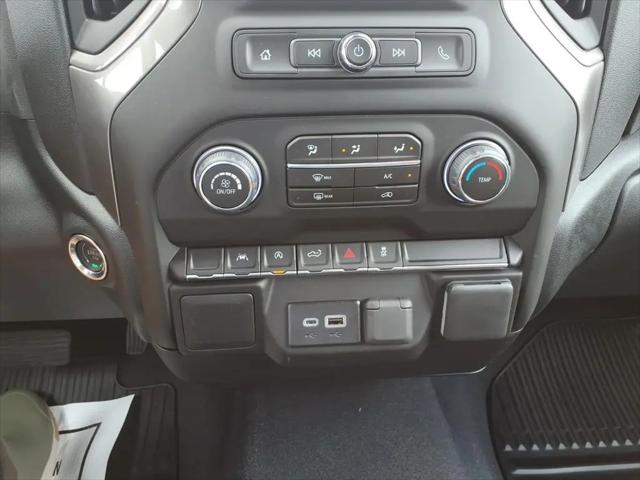 2026 Chevrolet Silverado 1500 4WD Crew Cab Short Bed Custom