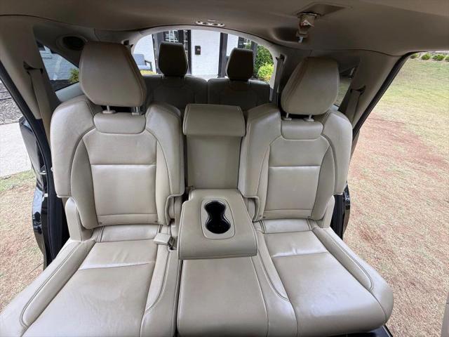 2017 Acura MDX w/Technology Package