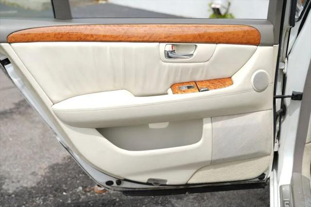 2005 Lexus LS 430 430