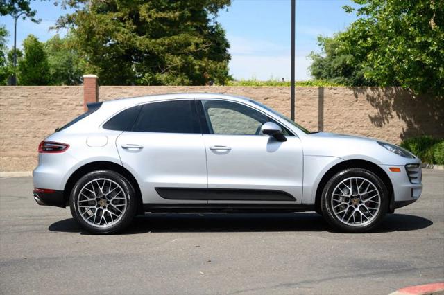 2015 Porsche Macan S