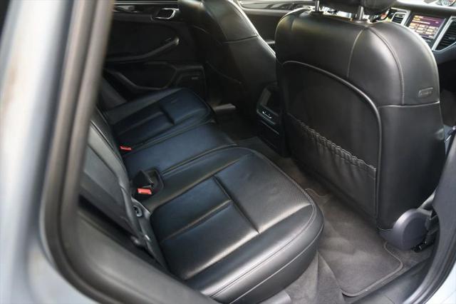 2015 Porsche Macan S