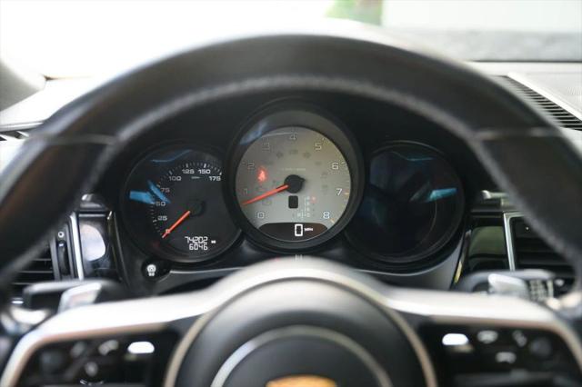 2015 Porsche Macan S