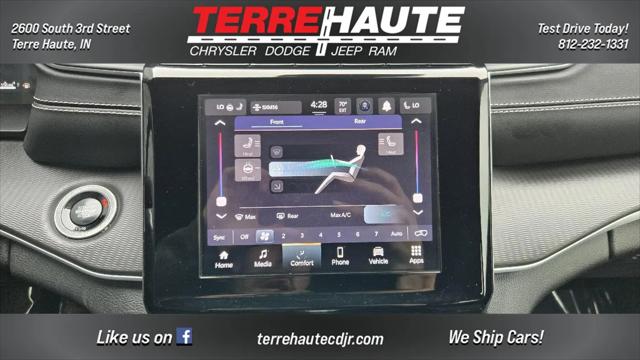 2024 Jeep Grand Cherokee L Laredo 4x4