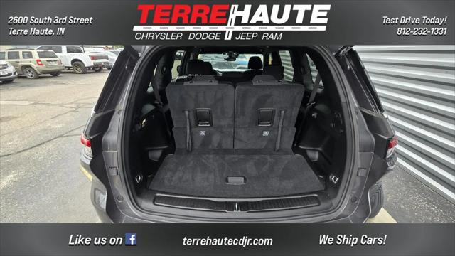 2024 Jeep Grand Cherokee L Laredo 4x4