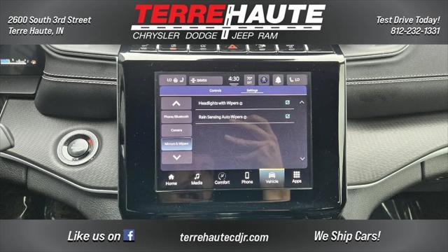 2024 Jeep Grand Cherokee L Laredo 4x4