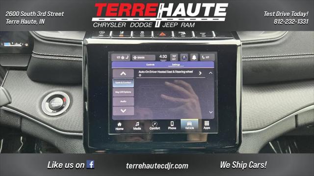 2024 Jeep Grand Cherokee L Laredo 4x4