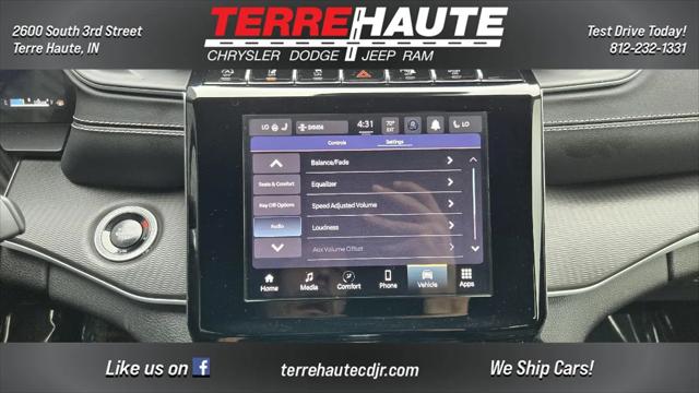 2024 Jeep Grand Cherokee L Laredo 4x4