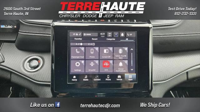 2024 Jeep Grand Cherokee L Laredo 4x4