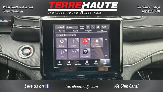 2024 Jeep Grand Cherokee L Laredo 4x4