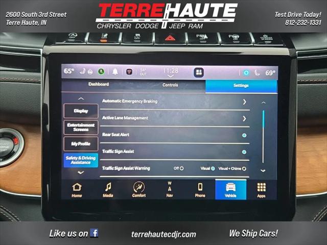2025 Jeep Grand Cherokee L Summit Reserve 4x4