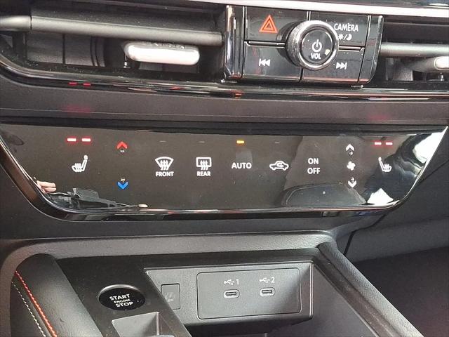 2025 Nissan Kicks SR Intelligent AWD