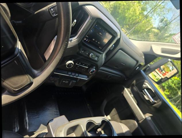 2022 Chevrolet Silverado 2500HD 4WD Double Cab Long Bed WT