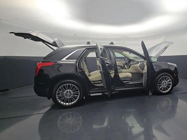 2017 Cadillac XT5 Premium Luxury