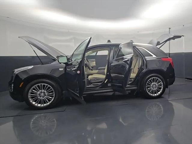 2017 Cadillac XT5 Premium Luxury
