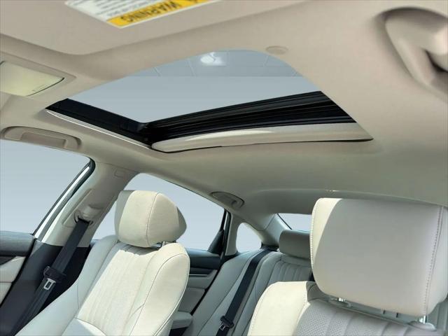 2022 Honda Accord Hybrid Touring