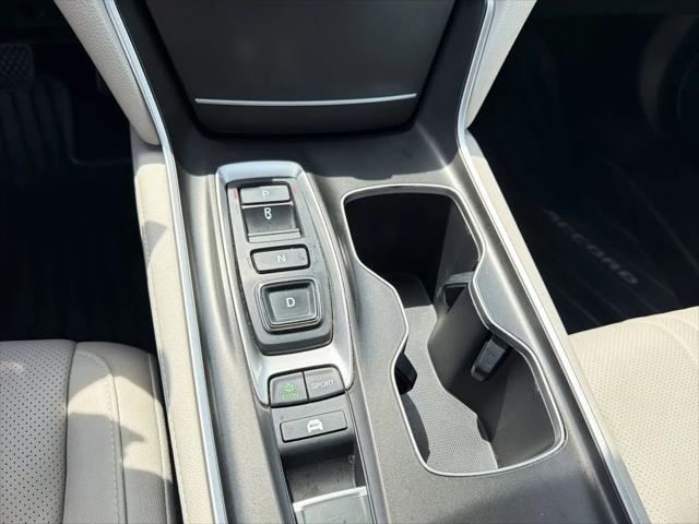 2022 Honda Accord Hybrid Touring