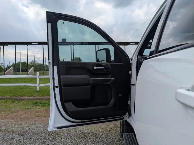 2023 GMC Sierra 2500HD AT4