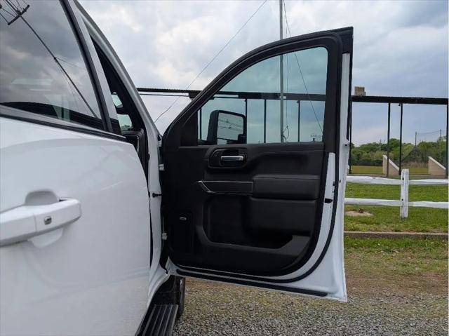 2023 GMC Sierra 2500HD AT4
