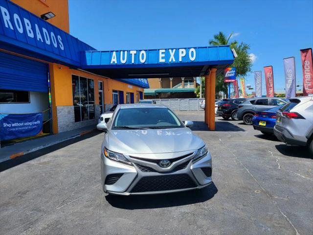 2019 Toyota Camry SE for sale in Hialeah, FL