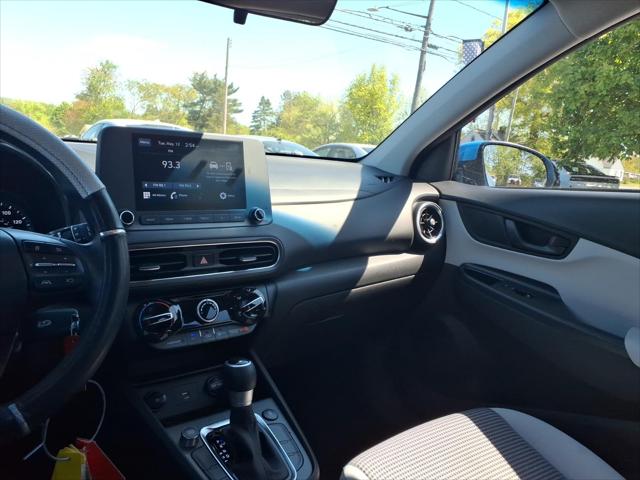 2022 Hyundai Kona SE