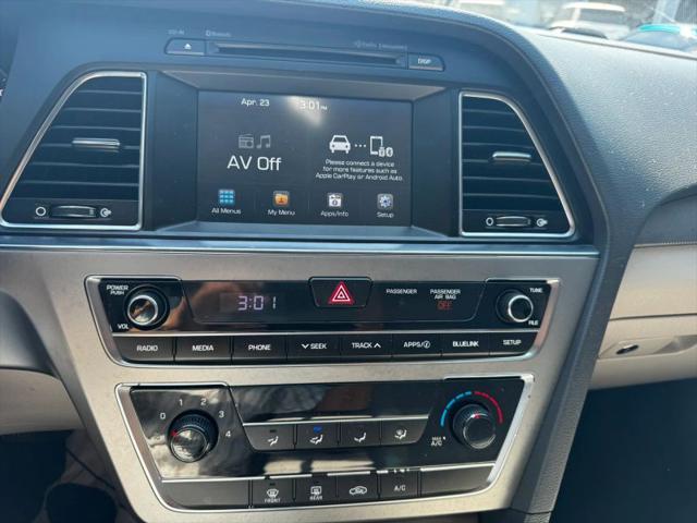 2017 Hyundai Sonata SE