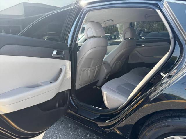 2017 Hyundai Sonata SE