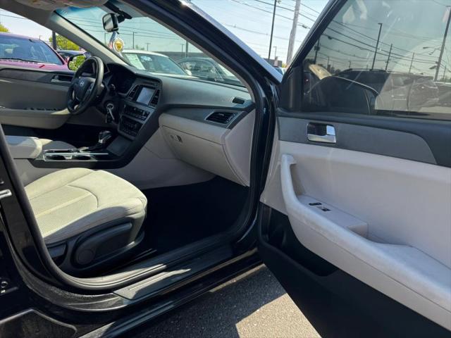 2017 Hyundai Sonata SE