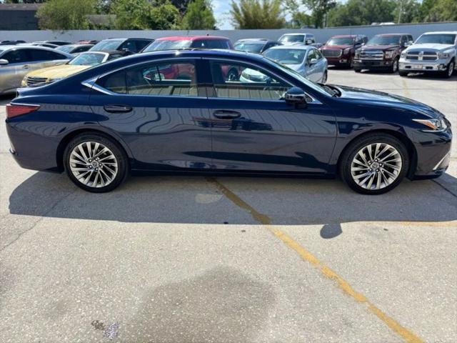 2019 Lexus ES 350 Luxury