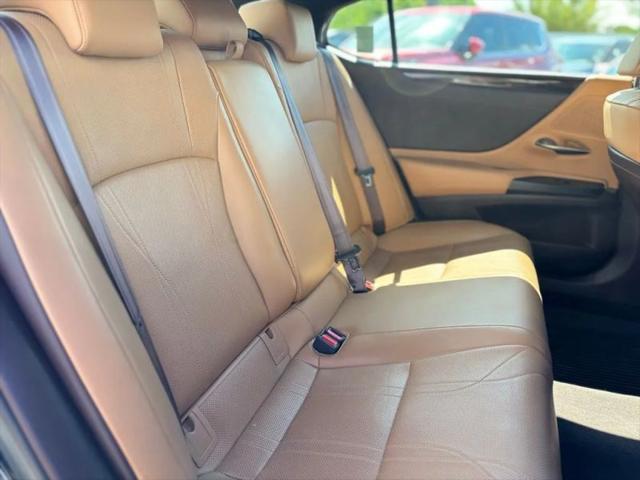 2019 Lexus ES 350 Luxury