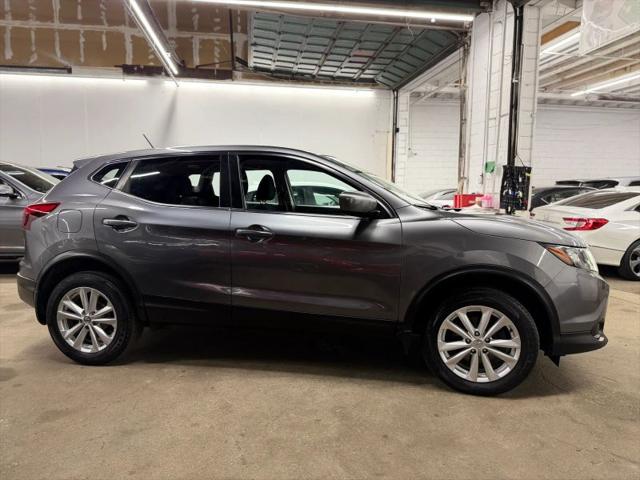 2017 Nissan Rogue Sport S