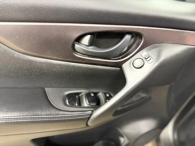 2017 Nissan Rogue Sport S