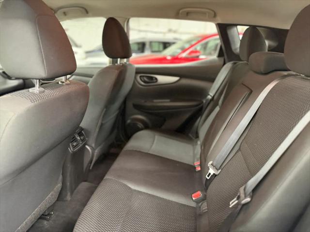 2017 Nissan Rogue Sport S