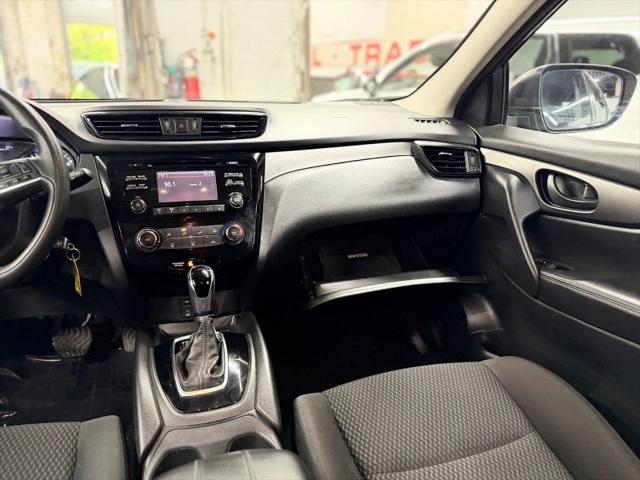 2017 Nissan Rogue Sport S
