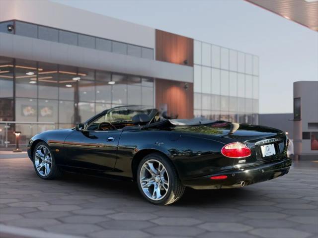 2004 Jaguar XK8 XK8