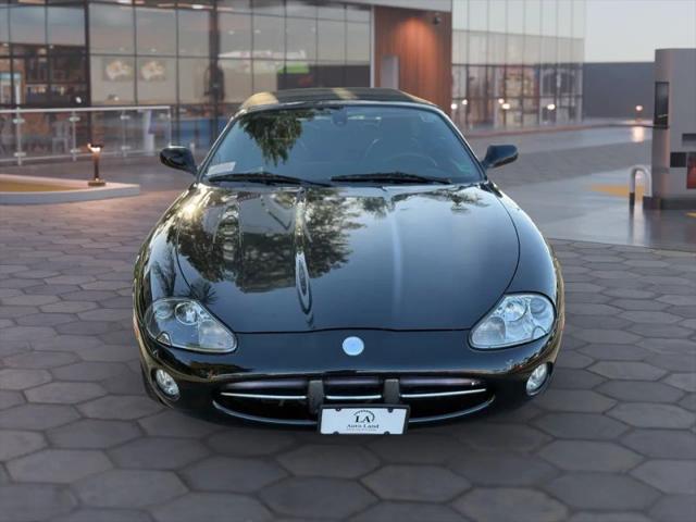 2004 Jaguar XK8 XK8
