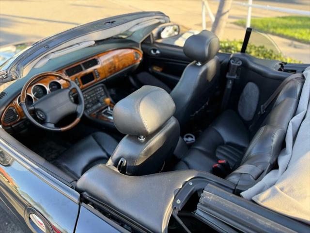 2004 Jaguar XK8 XK8