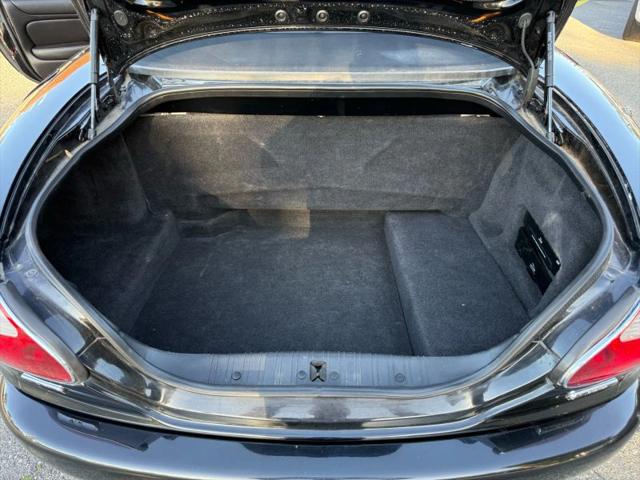 2004 Jaguar XK8 XK8