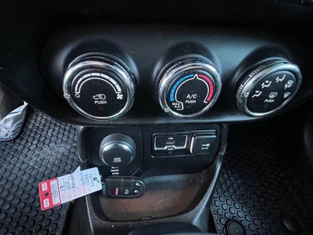 2017 Jeep Renegade Altitude 4x4