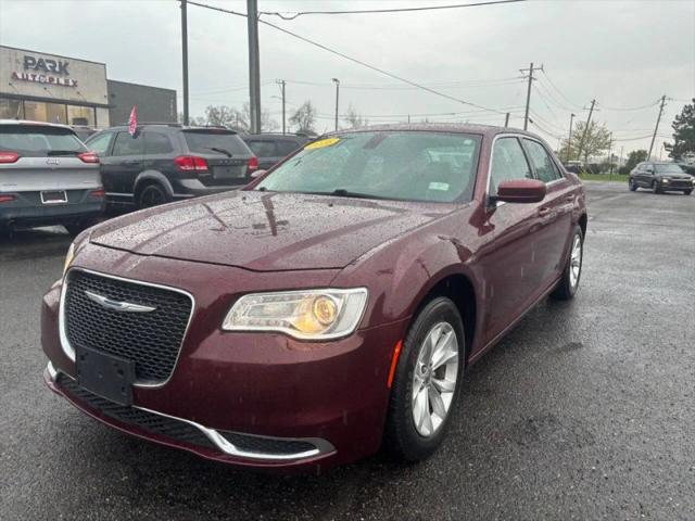 2016 Chrysler 300 Limited
