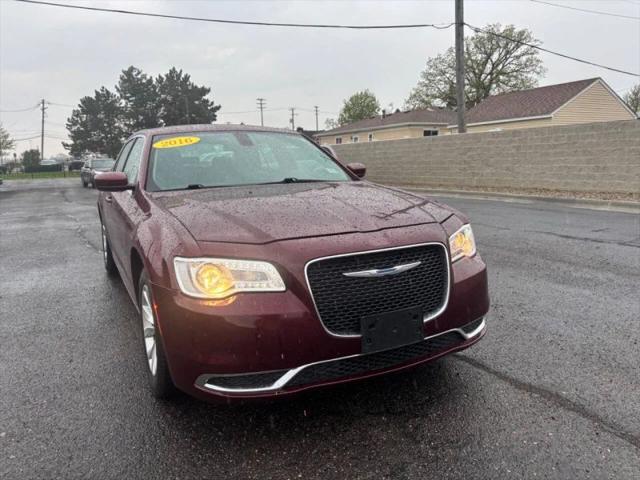2016 Chrysler 300 Limited
