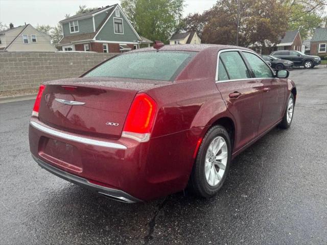 2016 Chrysler 300 Limited