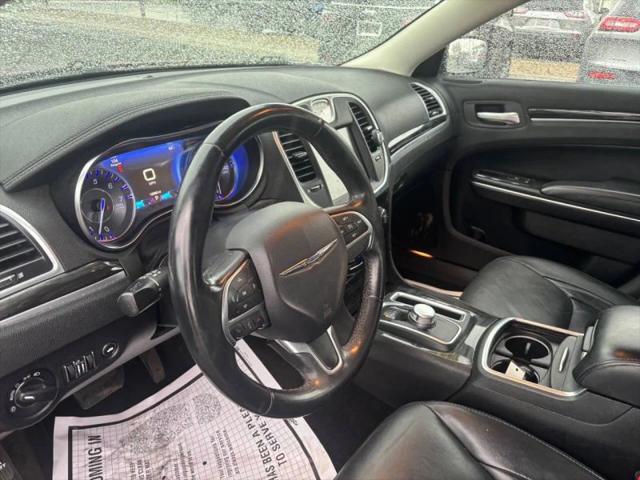 2016 Chrysler 300 Limited