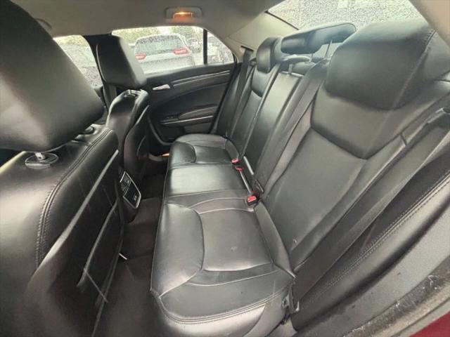 2016 Chrysler 300 Limited
