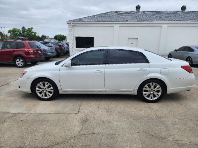 2008 Toyota Avalon XLS