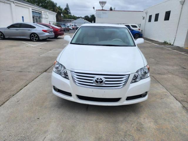 2008 Toyota Avalon XLS