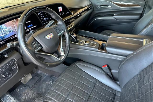 2024 Cadillac Escalade 4WD Sport Platinum