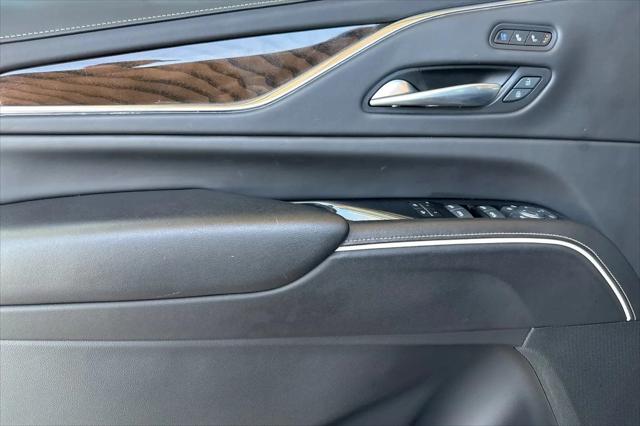 2024 Cadillac Escalade 4WD Sport Platinum