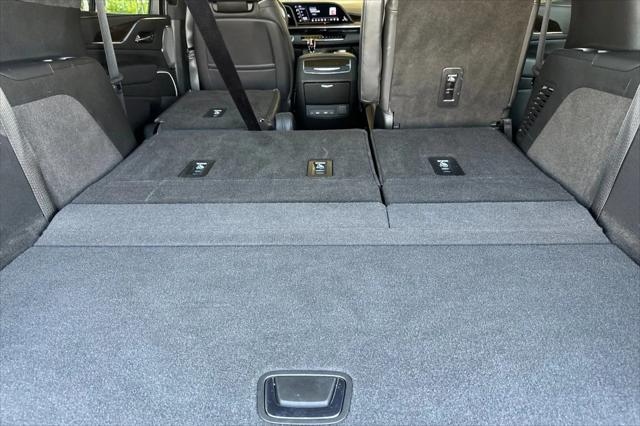 2024 Cadillac Escalade 4WD Sport Platinum